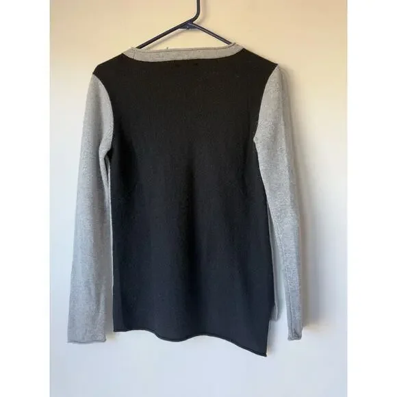 S - FREE 100% CASHMERE SWEATER Womens sz S GRAY Black Great Condition - Picture 3 of 8